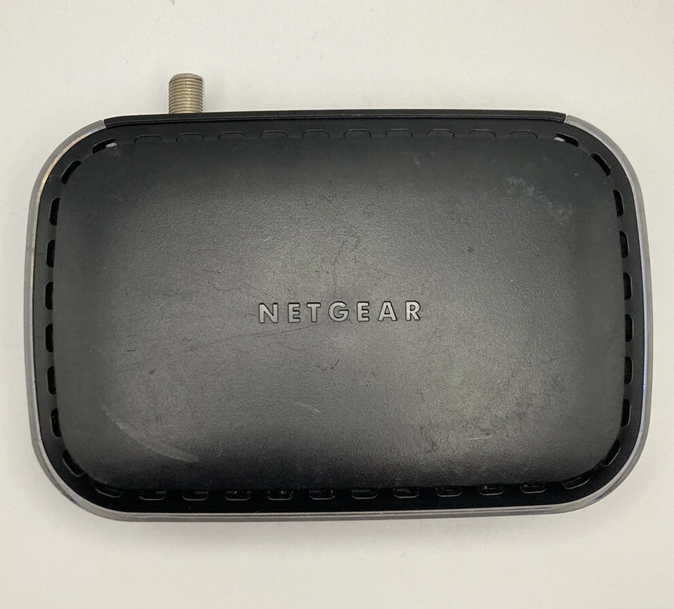 Netgear CM400 High Speed Cable Modem DOCSIS 3.0 340 Mbps USED,not cable included - Image 1 of 4