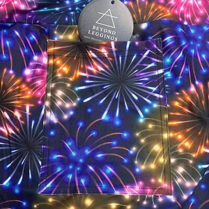 Americana Neow Glowing Bright Fireworks Print Blue Sky Leggings w/ Pockets - Picture 1 of 10