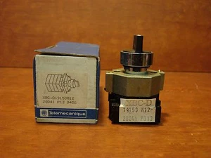 Telemecanique XBC-D19153M12 selector switch - Picture 1 of 3