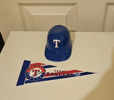 Mini banderín y casco de béisbol MLB Texas Rangers 2003 de colección Foto 1 de 4