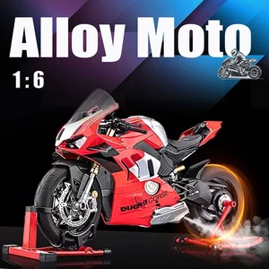 Modellino moto in lega pressofusa 1:6 Ducati 4VR con accensione avviamento effetto sonoro rosso - Foto 1 di 16