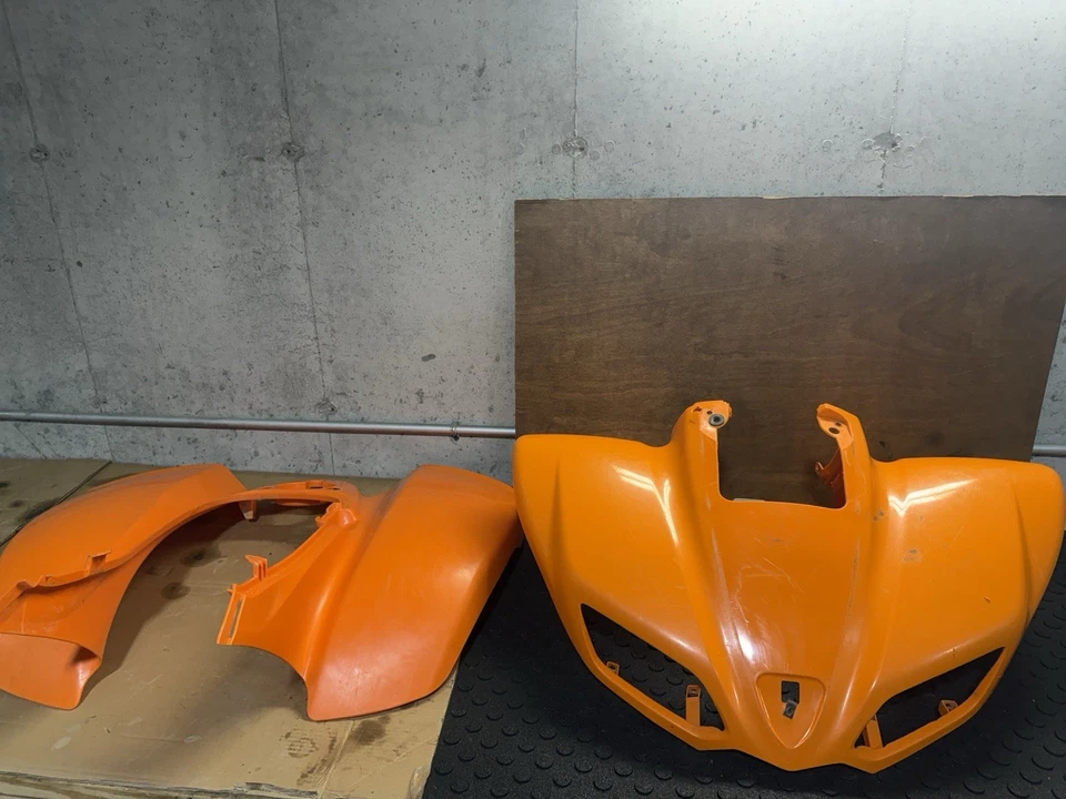 04 Guardabarros delanteros y traseros de plástico Kawasaki Kfx 700  Foto 1 de 4