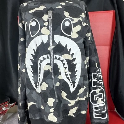 A bathing ape glow in the dark camo sweatshirt Size, Large Preowned ￼pullover - Image 1 of 4