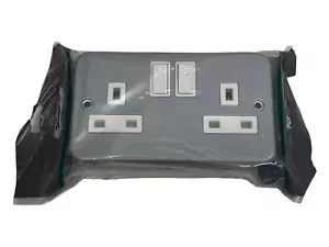 Aluminum Metal Clad Switch Socket - 2x Outlets 13 Amps - Picture 1 of 2