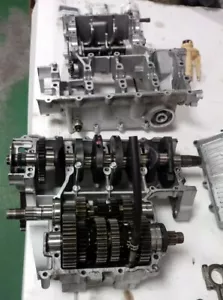 KAWASAKI ZXR600 ZX6R SET CRANKCASE 14001-5379 - Foto 1 di 2