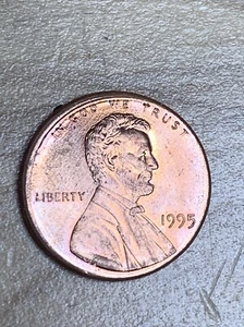 1995 Lincoln Memorial Cent Penny 5% Off Struck Mis-strike Error =A281 - Picture 1 of 5