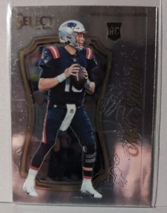 2021 Panini Select Select Certified Rookies New England Patriots Mac Jones - Picture 1 of 2