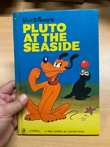 1971 DISNEY "PLUTO AT THE SEASIDE" ILLUSTRATED THIN HARDBACK BOOK (LL) - Picture 1 of 11