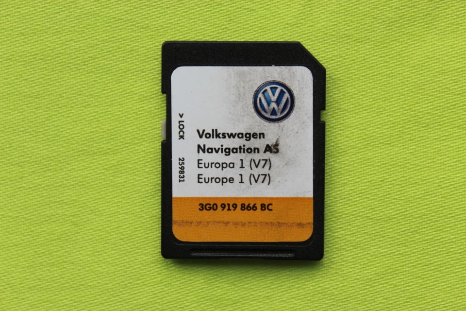 SD KARTE NAVIGATION AS EUROPA 2025 VW DISCOVER MEDIA 2 PASSAT TIGUAN GOLF T-ROC - Bild 1 von 1