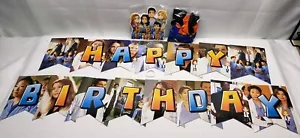 Striscione festa compleanno anatomia grigia palloncini topper torta cupcake tema show TV - Foto 1 di 4