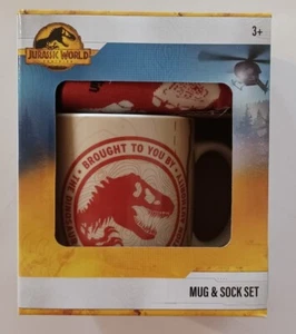 Jurassic World Dominion Coffee/Tea Mug & Adult Socks Brand New Gift Set - Picture 1 of 5