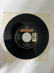 Kathy Mattea Hills of Alabam / Burnin Old Memories Record 45 RPM Vinyl Record - Imagen 1 de 2