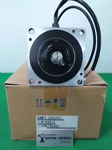 YASKAWA AC SERVOMOTORE SGMPS-08A2A21 (NUOVO CON SCATOLA) DHL SPEDIZIONE INT'L - Foto 1 di 7