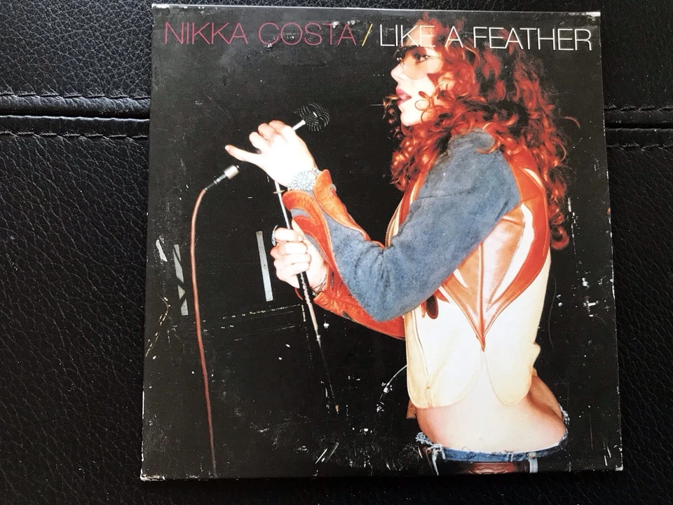 NIKKA  COSTA    -    Like  A  Feather   ,   CD  2001 ,  RnB , Swing ,  Hip Hop - Bild 1 von 2
