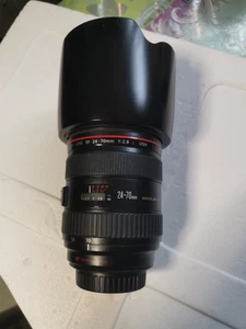 Objectif Canon EF 24-70 mm f/2,8 L USM - VERY GOOD CONDITION. - Zdjęcie 1 z 7