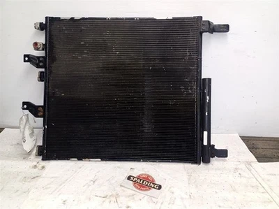 Condensador de CA de Dodge Ram 1500 10835460 2015 Foto 1 de 4