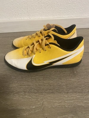 Nike Mercurial Hallenfußball Schuhe Gelb/Weiß Größe 38,5 - Bild 1 von 4
