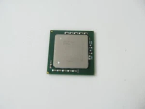 Intel SL73L 2.4Ghz 512K 533Mhz Xeon CPU vt - Picture 1 of 3