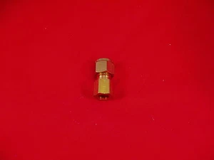 Ham-Let Brass Female Connector (Swagelok ref#B-500-7-2) - Picture 1 of 1