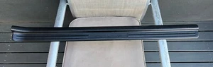 NISSAN 1998-2002 R34 SKYLINE GTR-GTX COUPE GENUINE RHS DOOR SCUFF PLATE!! EC!! - Picture 1 of 18