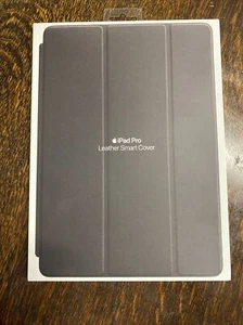 Original Apple iPad Pro 10,5" Leder Smart Cover Schwarz - Bild 1 von 3
