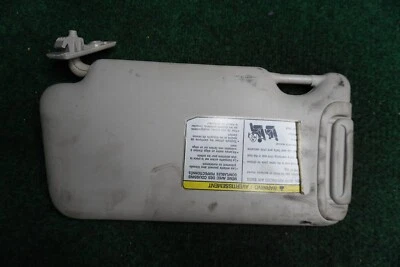 Nissan Versa 2014 lado del pasajero parasol fabricante de equipos originales 1 pieza Foto 1 de 3