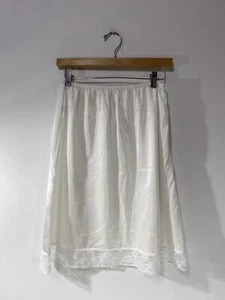 Vintage Body Chic Slip White Half Slip Size: XL Made in USA - Picture 1 of 4