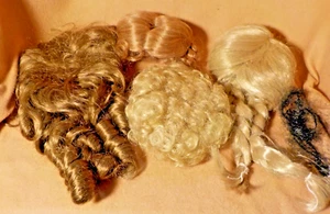FOUR Doll Wigs, sz 12-15, Blonde to Brunette - Monique and more - Good Condition - Picture 1 of 14