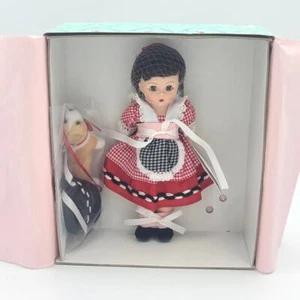 Madame Alexander Wales walisisches Mädchen 8 Zoll Puppe mit Stofftier Corgi Hund - Bild 1 von 7