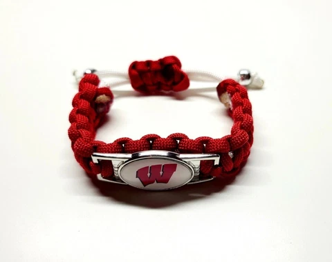 Wisconsin Badgers Adjustable Charm Bracelet Fan Apparel & Souvenir College NCAA Cover