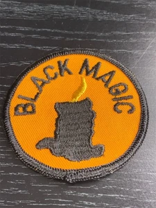 NOS Vintage "Black Magic Patch seltene Farbe orange/schwarz 3x3 rund bestickt - Bild 1 von 2