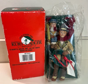 Kurt Adler Christmas Carol Collection / Scrooge Bob Crachit & Tiny Tim Ornaments - Foto 1 di 8