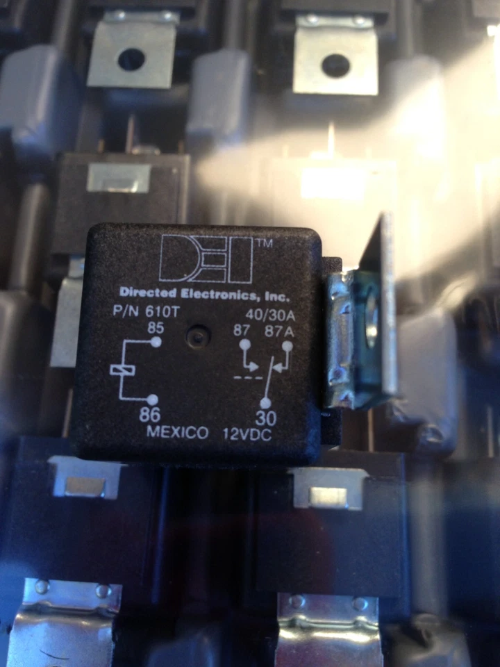 NEW Directed 610T Relay Directed Electronics Inc Automotive 12 Volt 40A - Image 1 of 4