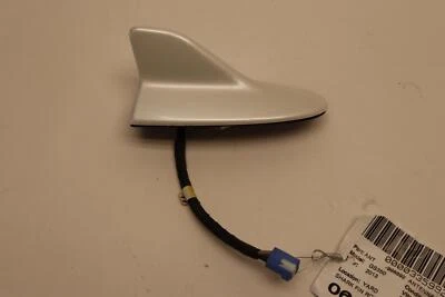 LEXUS GS350 2013-2014 RADIO MONTADA EN EL TECHO ANTENA ALETA DE TIBURÓN OEM Foto 1 de 4