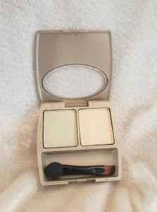 L'OREAL Wear Infinite Eye Shadow Duo HONEY-DUO Perle  0.08 oz / 2.4 g Rare HTF - Picture 1 of 5