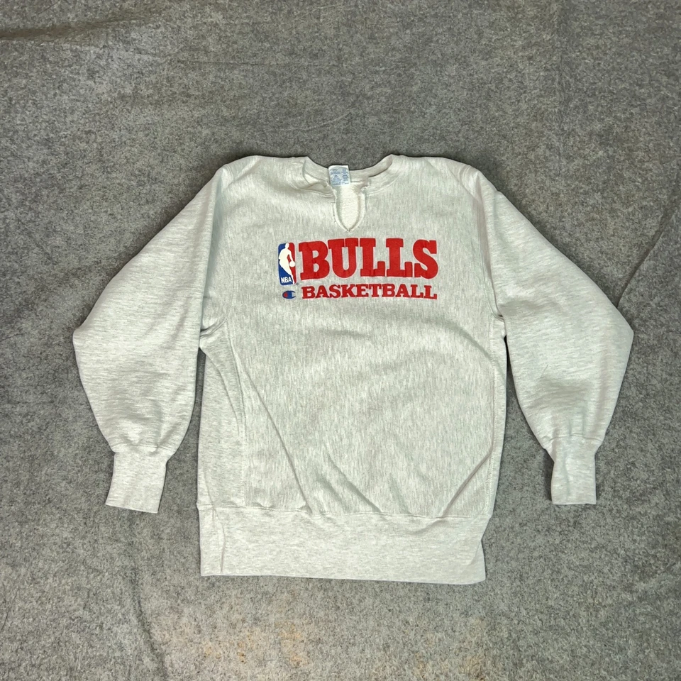 Vtg Chicago Bulls Mens Sweatshirt Large Gray Champion Reverse Weave Basketball - Image 1 of 4