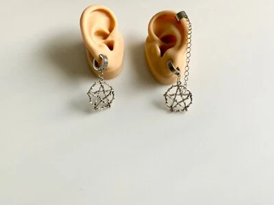 Pendientes pentagrama de acero inoxidable puño joyería aros perforados/clip en gótico Foto 1 de 3