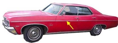 5/8" Rivet-On Body Side Molding for Long Front Fender Cars w/ Black Insert Trim — 第 1/4 张图片