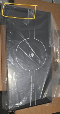 Juego de cartas coleccionables Costco Pokemon clásico Foto 1 de 3