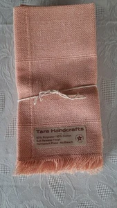 Juego de 4 servilletas Tara Handcrafts melocotón borde de flecos pequeños - Imagen 1 de 3