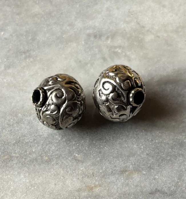 2pcs Tibetan Silver Repousse Bead Handmade In Nepal 18mm CC738 - Image 1 of 1