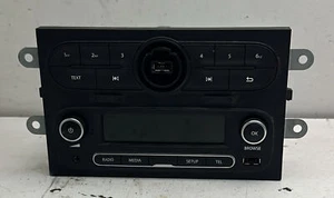 AUTORADIO PER RENAULT Twingo III serie 281156611R (14>) - Foto 1 di 3