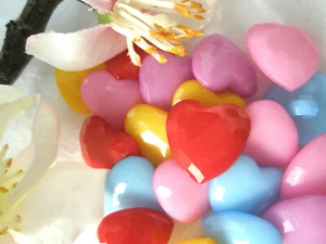 10x KNOPF HERZ 14 mm BUNT MIX KINDERKNÖPFE BABY KNÖPFE KINDER ÖSENKNÖPFE ÖSE - Bild 1 von 4