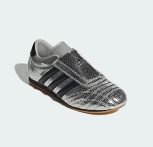 adidas Taekwondo Silver Metallic / Core Black / Slip-on NEW - Bild 1 von 11