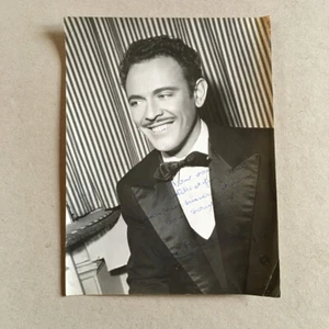 Luc Barney — photographie originale signée, dédicacée — 18x24 — 1955. - Picture 1 of 2