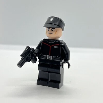 LEGO Star Wars Sith Fleet Officer Minifigure Ep 9 The Rise of Skywalker sw1076 - Image 1 of 4