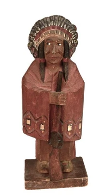 老式印度酋长木雕 — 第 1/4 张图片