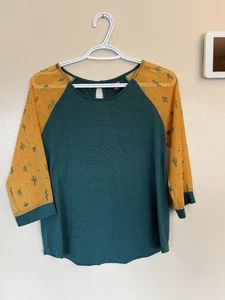 Modcloth women's blouse with cactus motif size M excellent condition - Picture 1 of 3