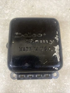 SELCO Remy 12 Volt #1119 515 Voltage Regulator - Picture 1 of 5