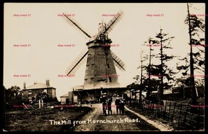 Postal: The Mill From Hornchurch Road - Postal de colección Upminster Windmill - Imagen 1 de 2